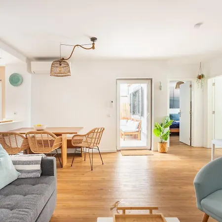 Appartement Cosy Retreat With Private Hot Tub