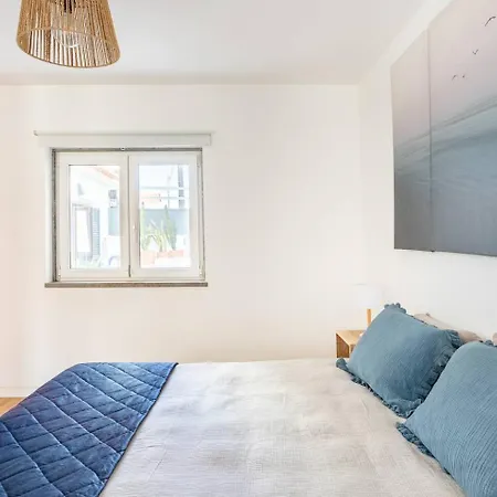 Cosy Retreat With Private Hot Tub Appartement Cascais