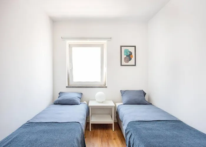 Cosy Retreat With Private Hot Tub Apartmán