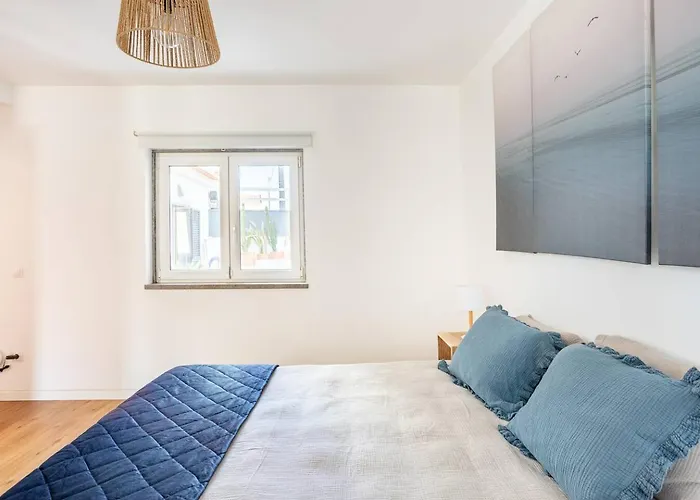 Cosy Retreat With Private Hot Tub Apartmán Cascais