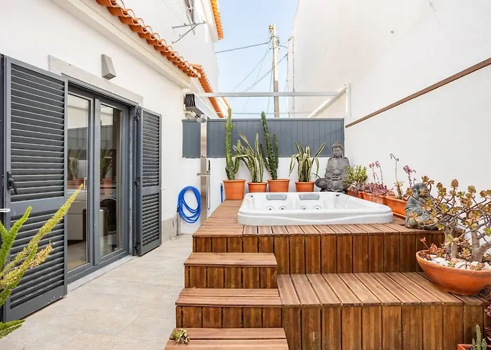 Cosy Retreat With Private Hot Tub *